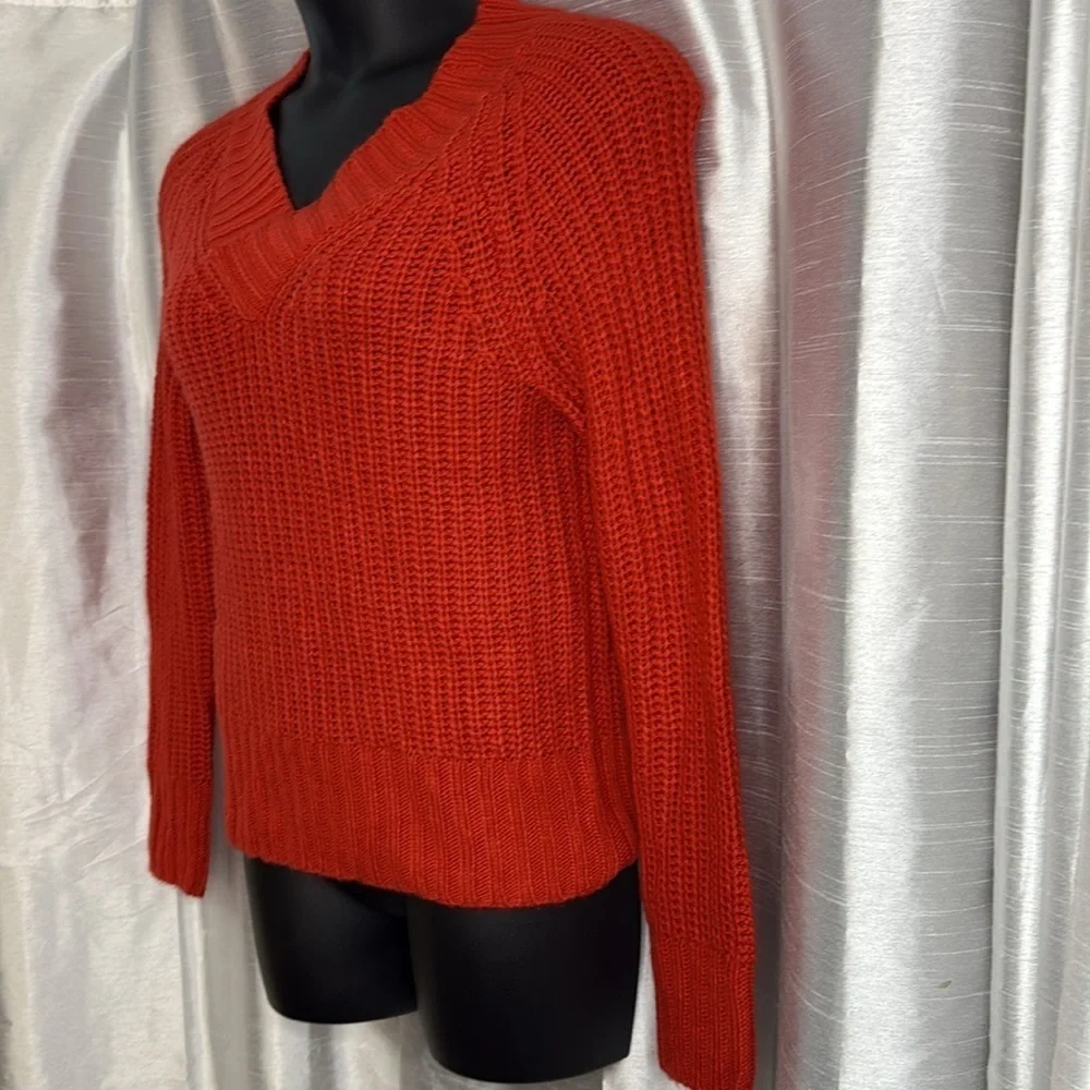 A.N.A. Molten Lava V Neck Acrylic Knit Oversized Sweater Women’s XS NWT